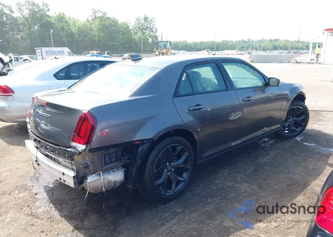 2022 Chrysler 300 Touring from USA, damaged, VIN 2C3CCAAG3NH139519